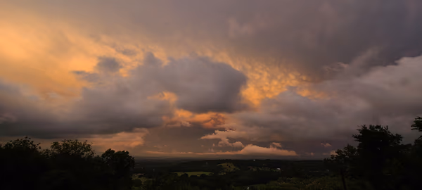 Baby Mammatus clouds