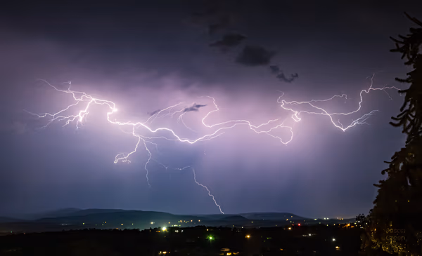 Crazy Horse Lightning